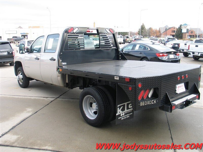 Used 2008 Chevrolet Silverado 3500 W/T AWD/4WD image 23