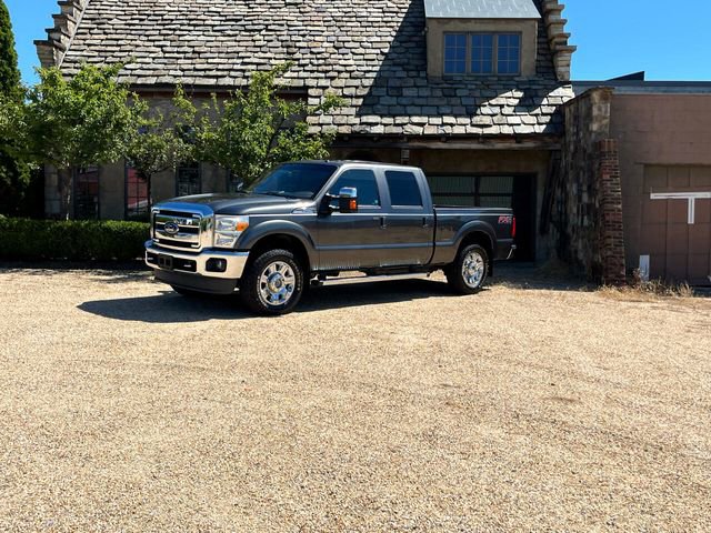 Used 2016 Ford F250 Lariat w/ Lariat Ultimate Package image 2