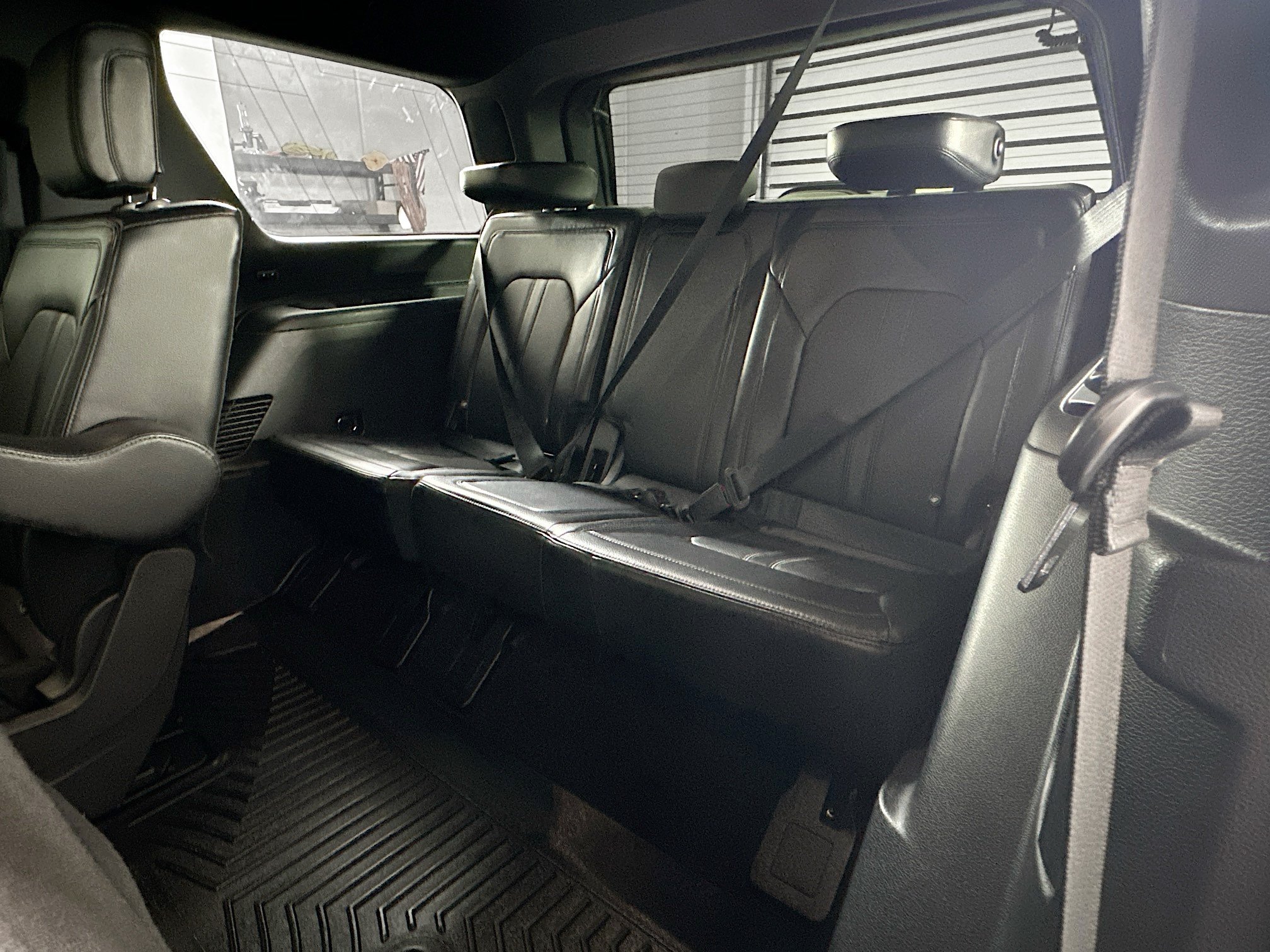 Used 2021 Ford Expedition Limited RWD image 31