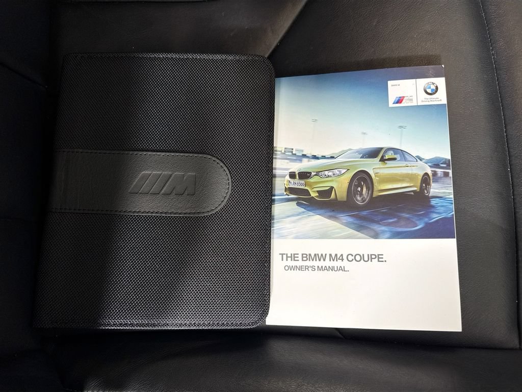 Used 2016 BMW M4 Coupe RWD image 40