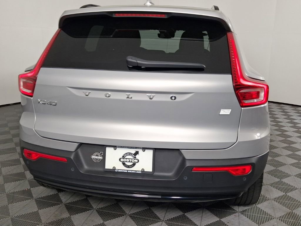 Certified 2023 Volvo XC40 Recharge Plus w/ Protection Package Premier AWD/4WD image 10