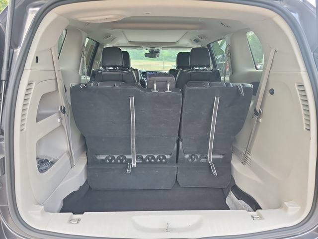Used 2023 Chrysler Pacifica Limited FWD image 30