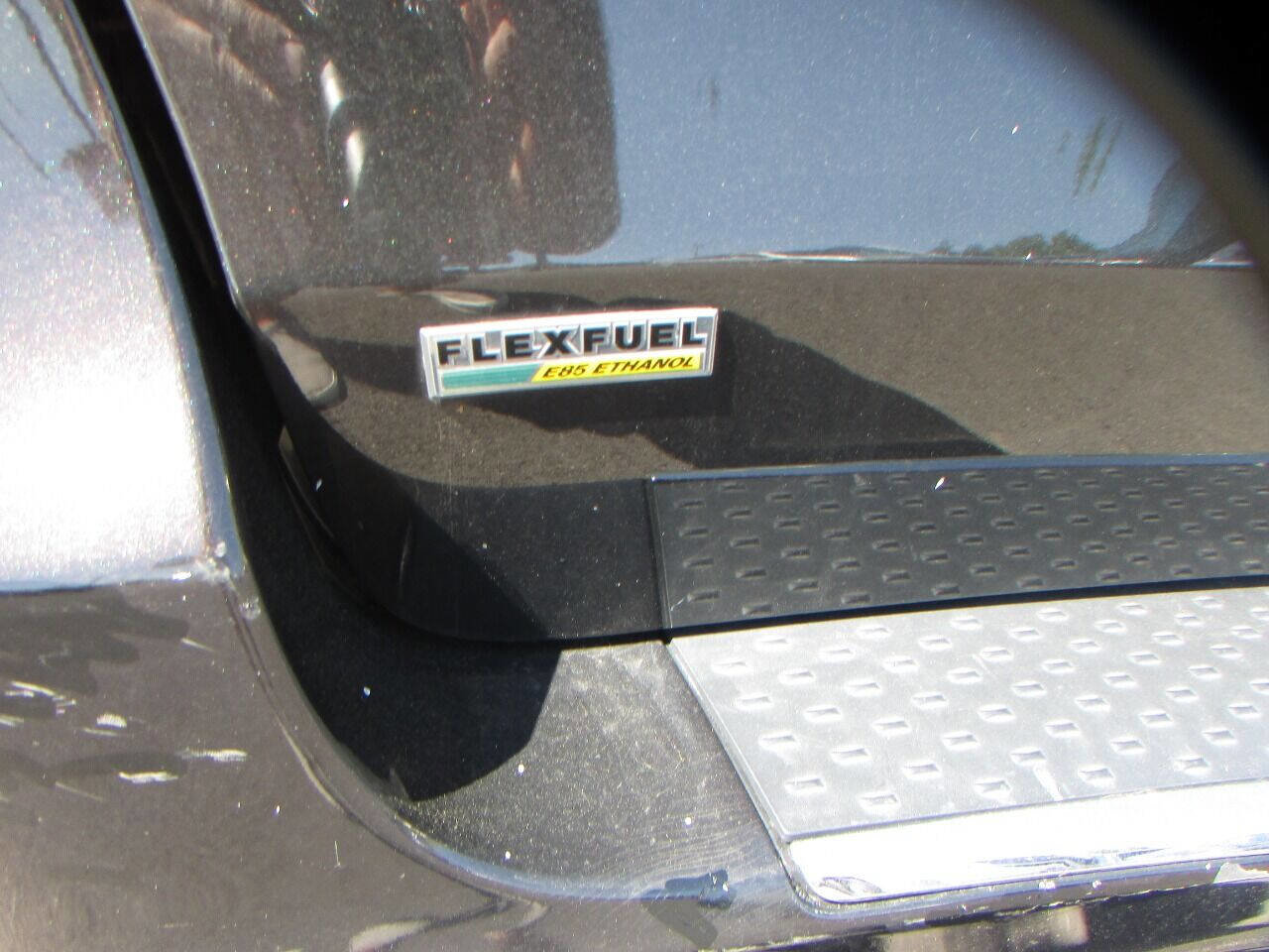 Used 2015 Chrysler Town & Country Touring image 38