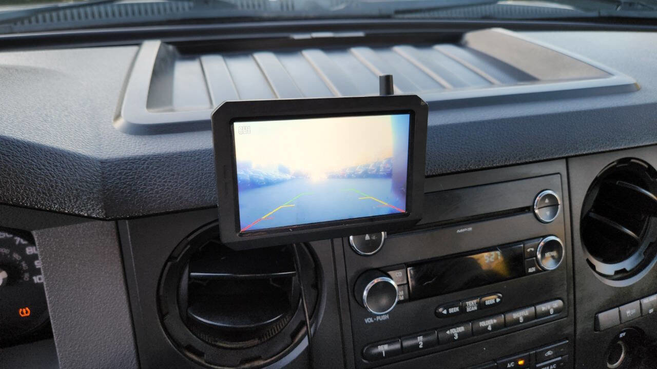 Used 2015 Ford F250 XL w/ Power Equipment Group image 41