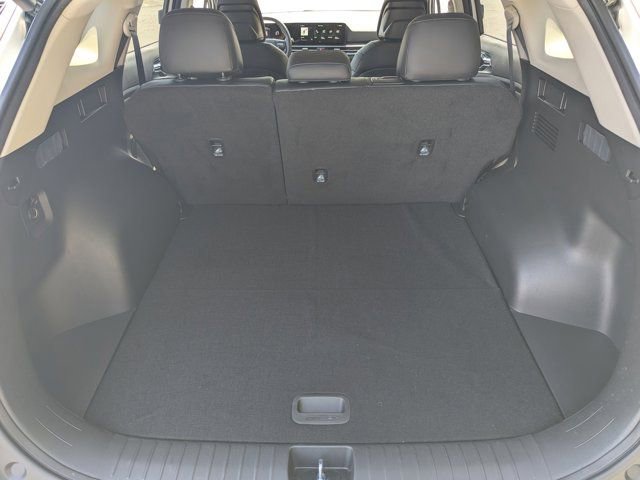Used 2026 Kia Sportage EX FWD image 16