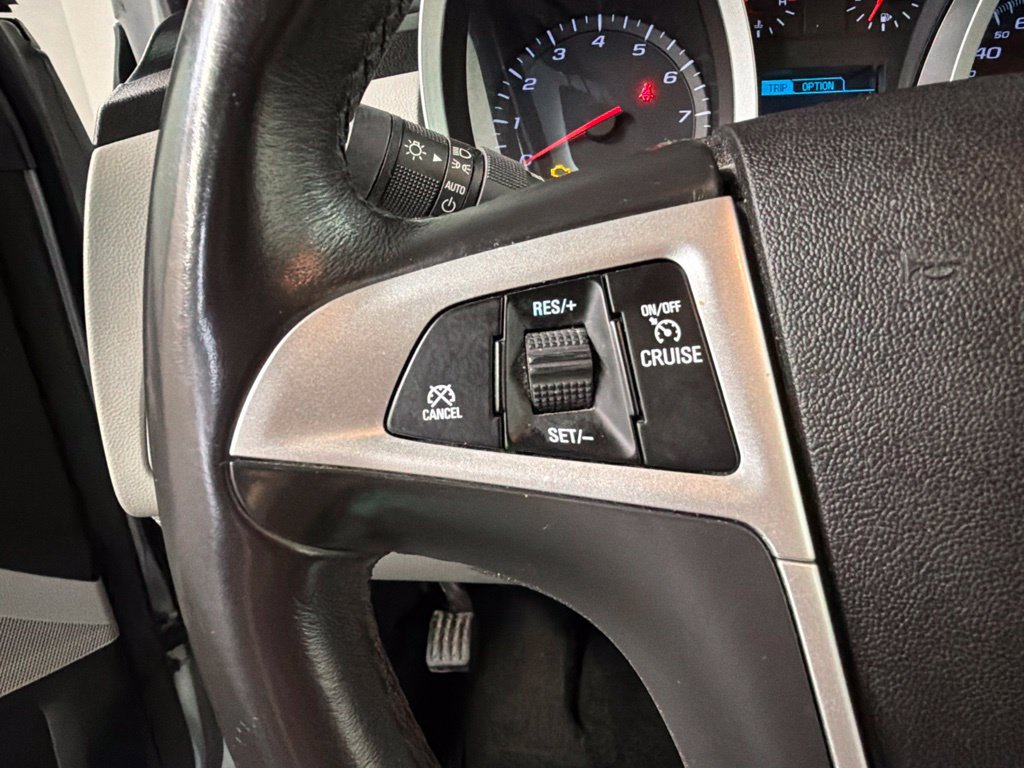 Used 2015 Chevrolet Equinox LT AWD/4WD image 17