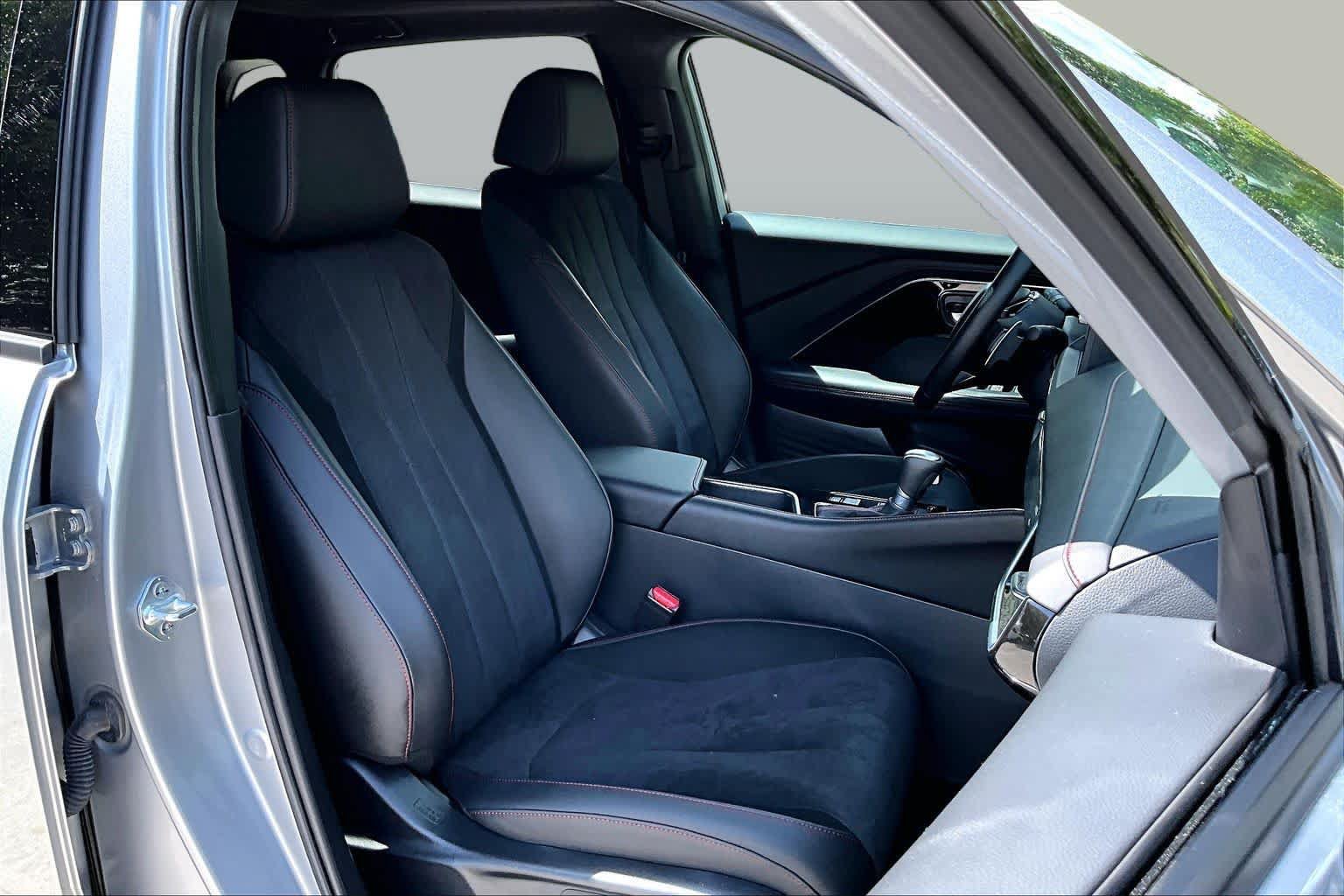 Certified 2025 Acura ADX A-Spec AWD/4WD image 9