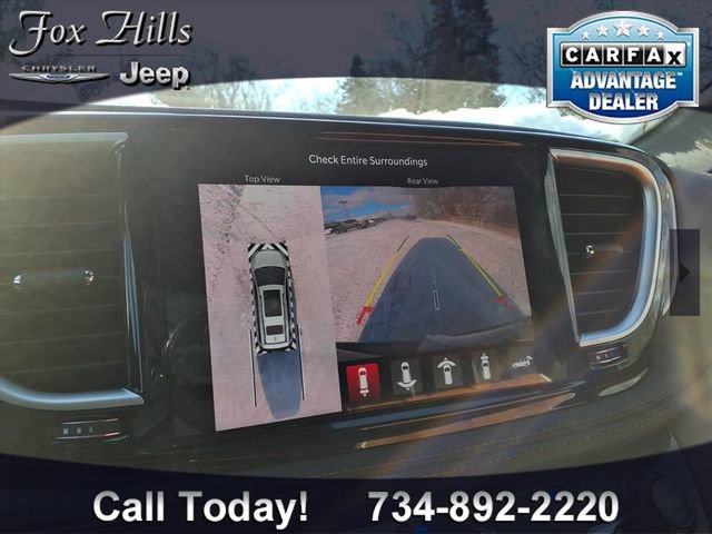 New 2026 Chrysler Pacifica Pinnacle w/ Trailer Tow Group image 21