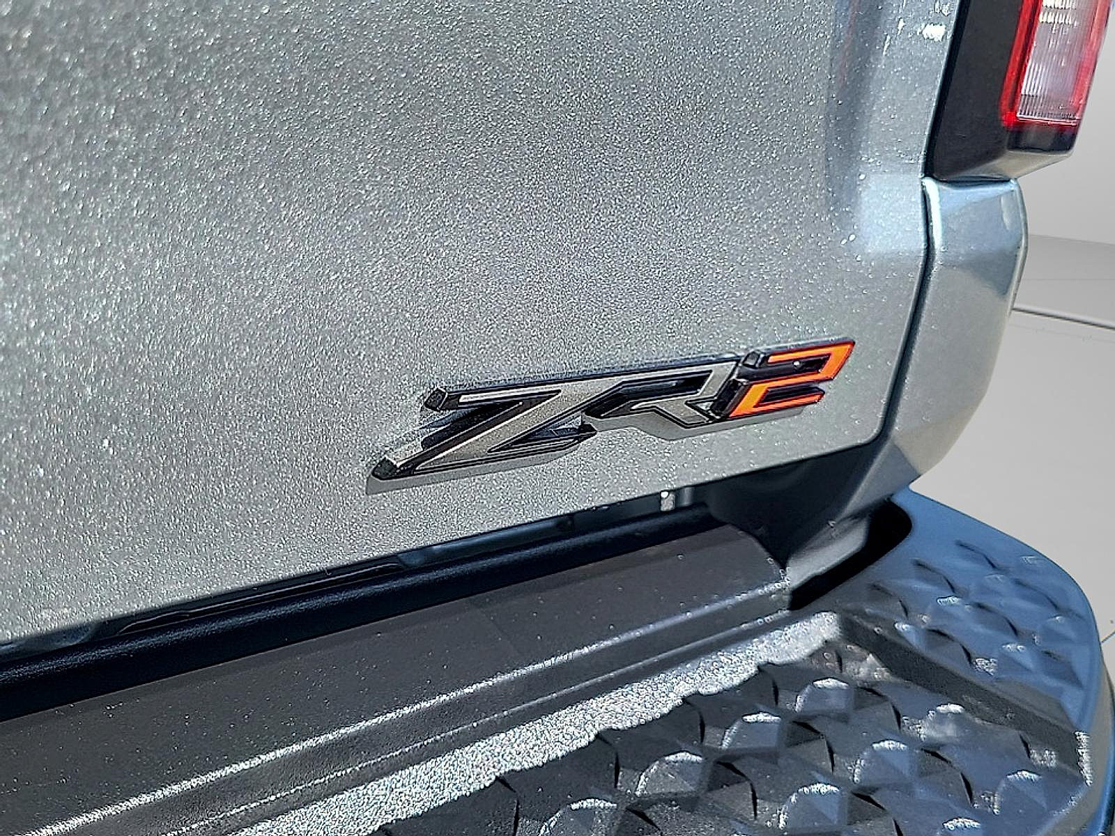 Used 2023 Chevrolet Colorado ZR2 w/ ZR2 Convenience Package III AWD/4WD image 30