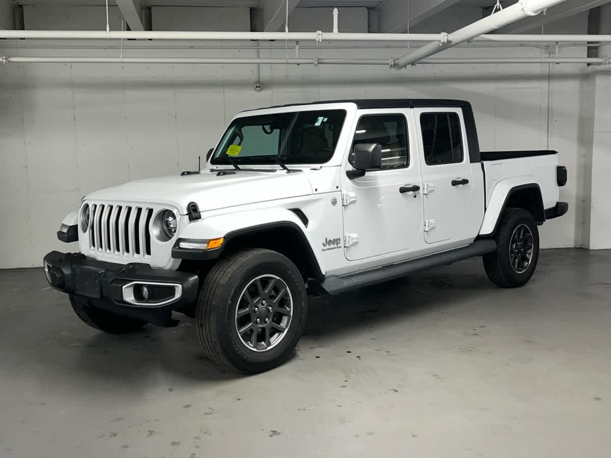 Used 2020 Jeep Gladiator Overland AWD/4WD image 9