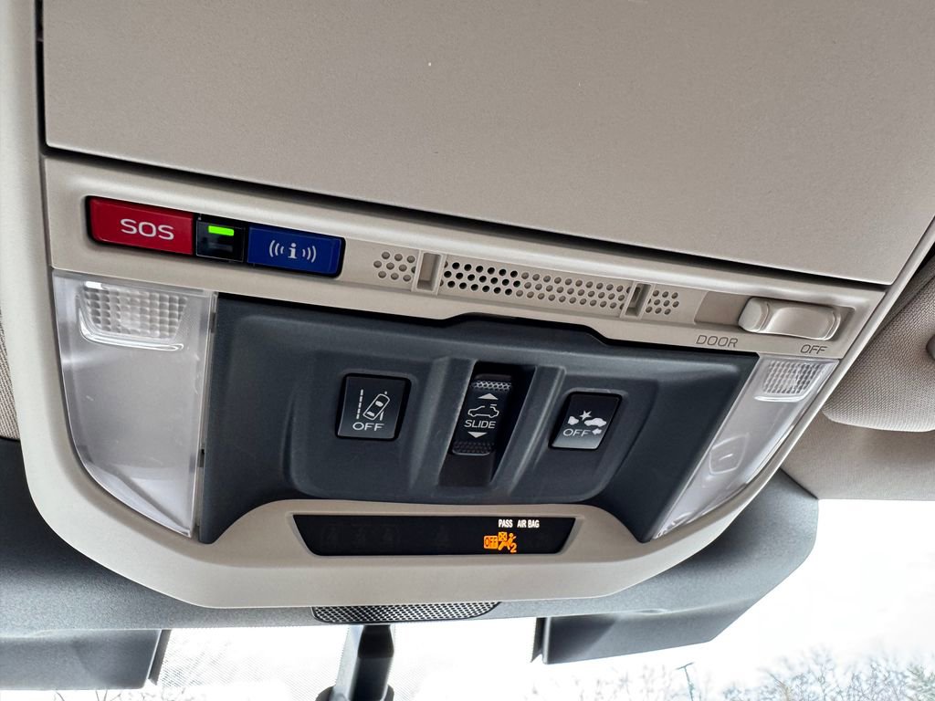 Used 2023 Subaru Forester Touring image 28