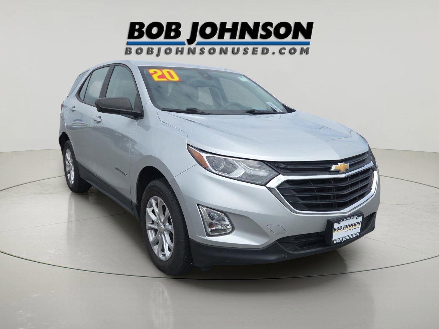 Used 2020 Chevrolet Equinox LS w/ LPO, Floor Liner Package AWD/4WD image 1