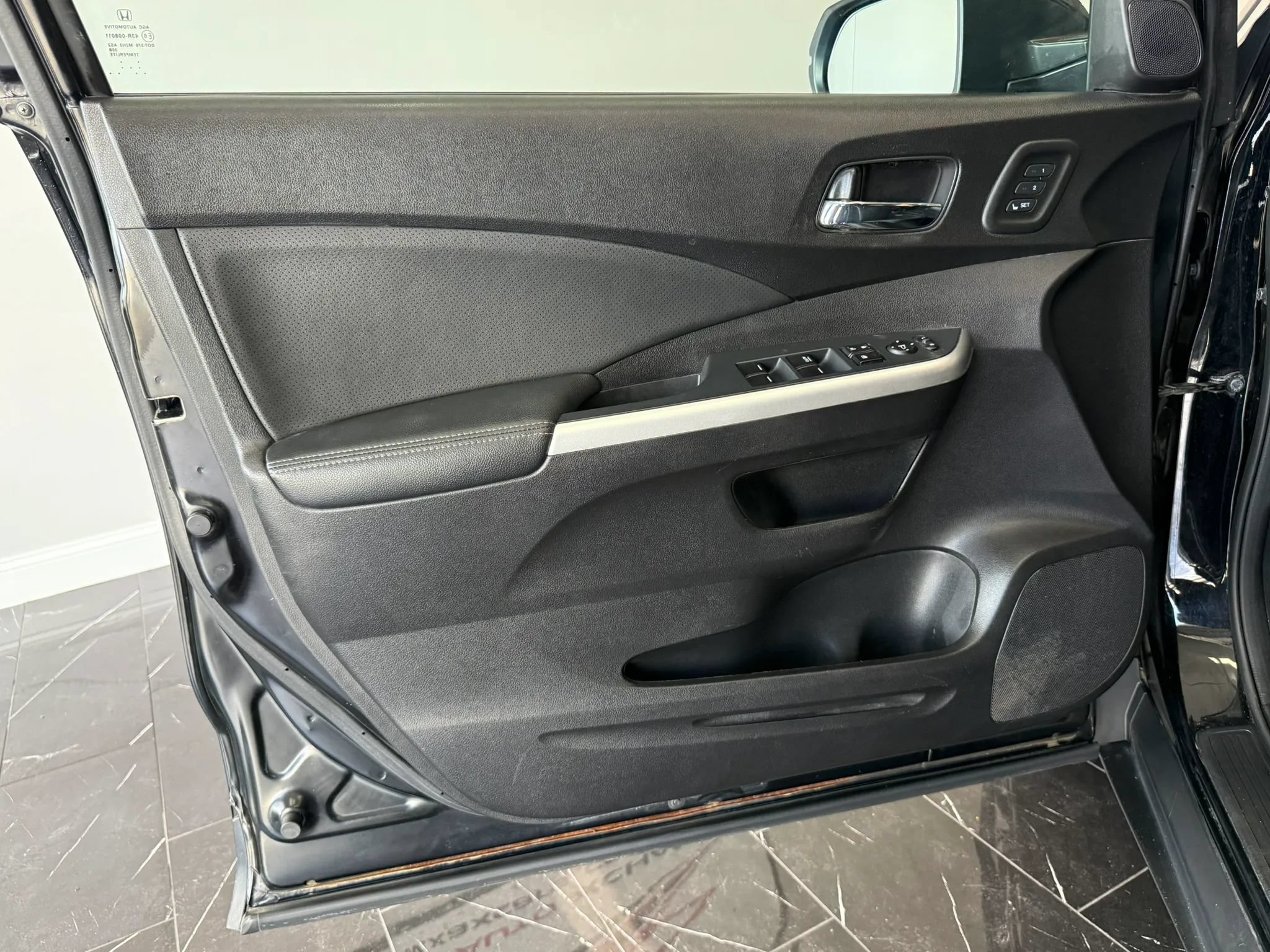 Used 2015 Honda CR-V Touring image 45