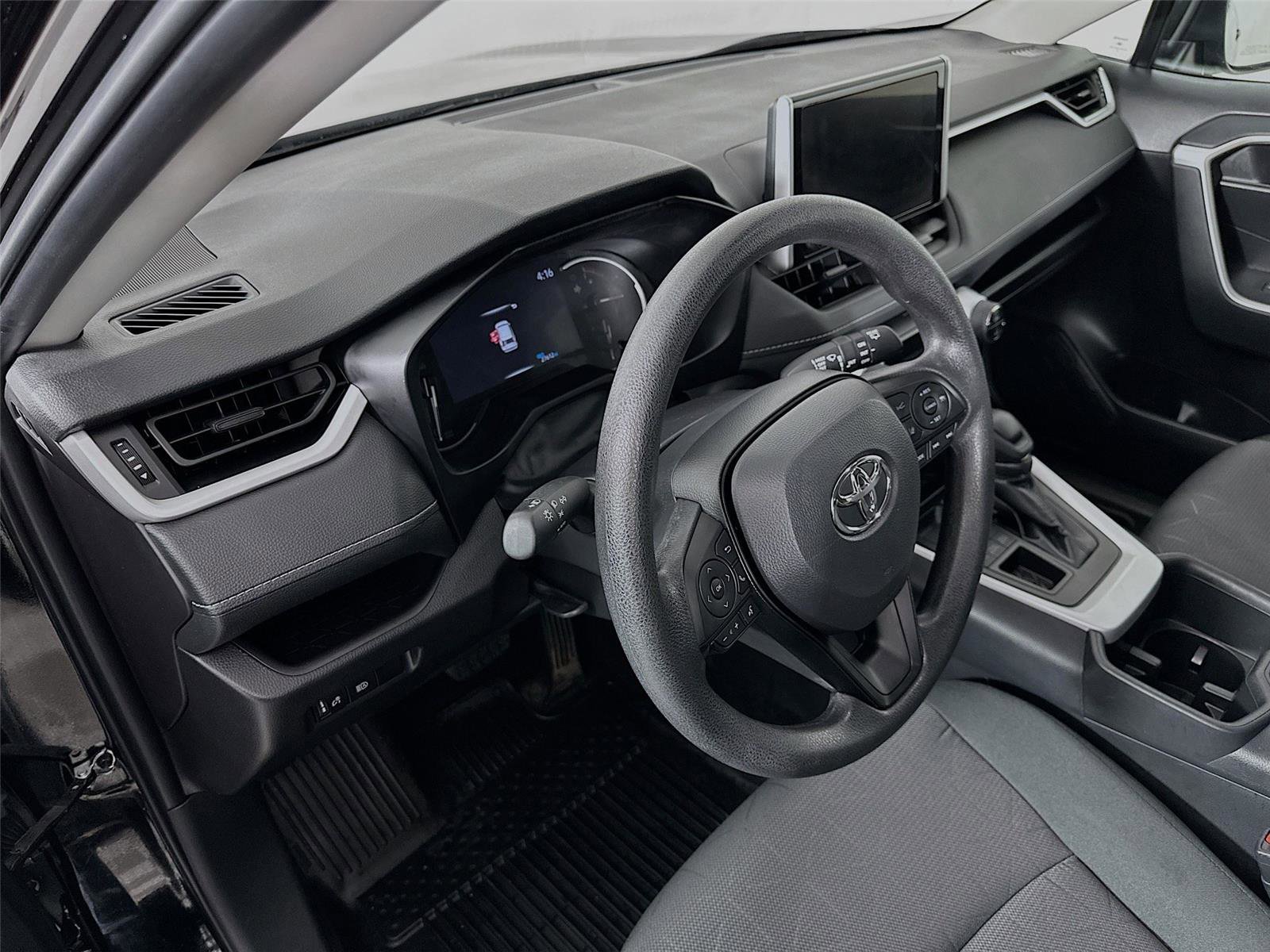 Certified 2025 Toyota RAV4 XLE AWD/4WD image 22