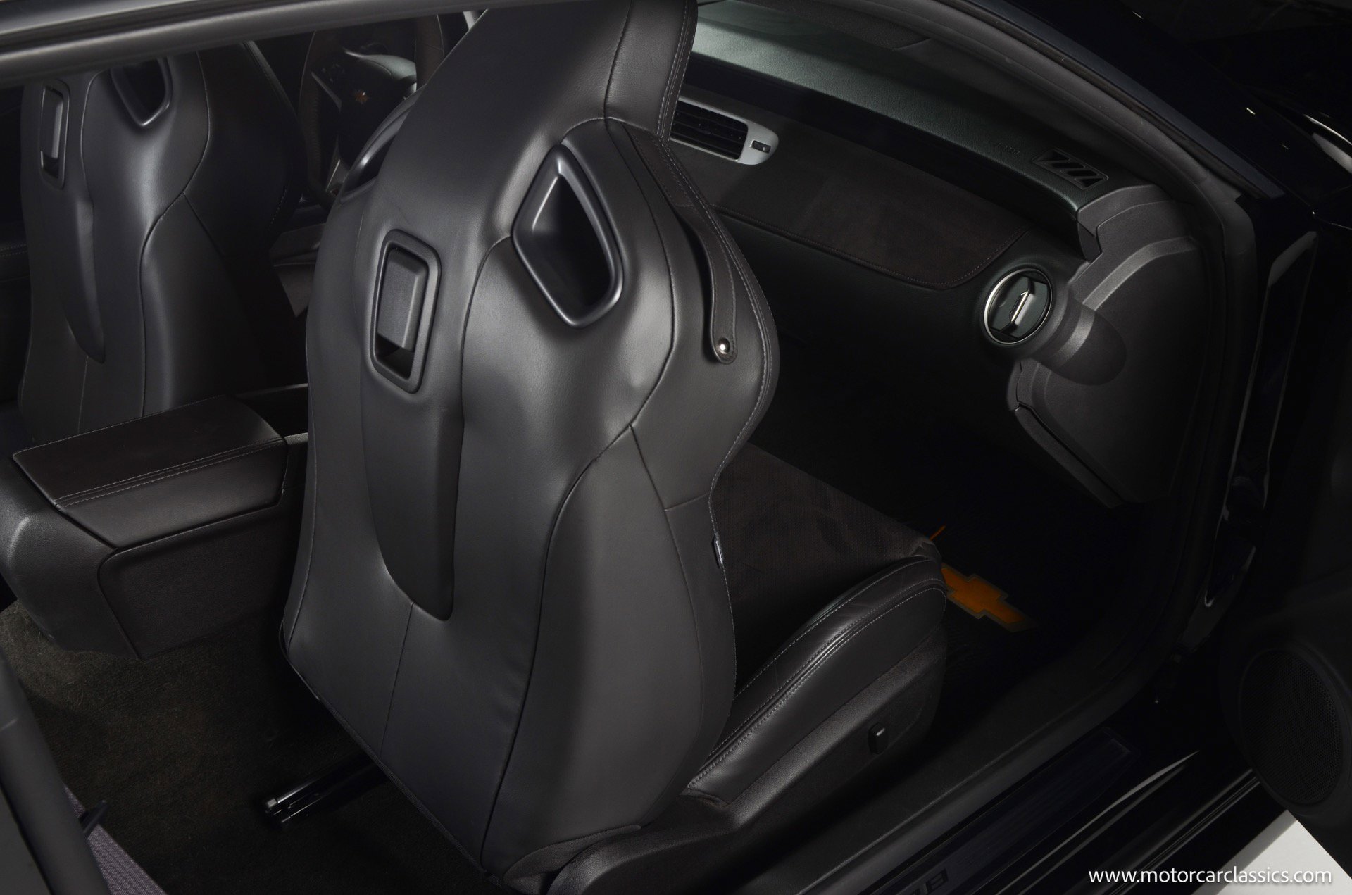 Used 2015 Chevrolet Camaro Z/28 image 25