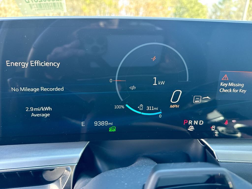 Used 2025 Cadillac Lyriq Luxury w/ LPO, Floor Liner Package image 21