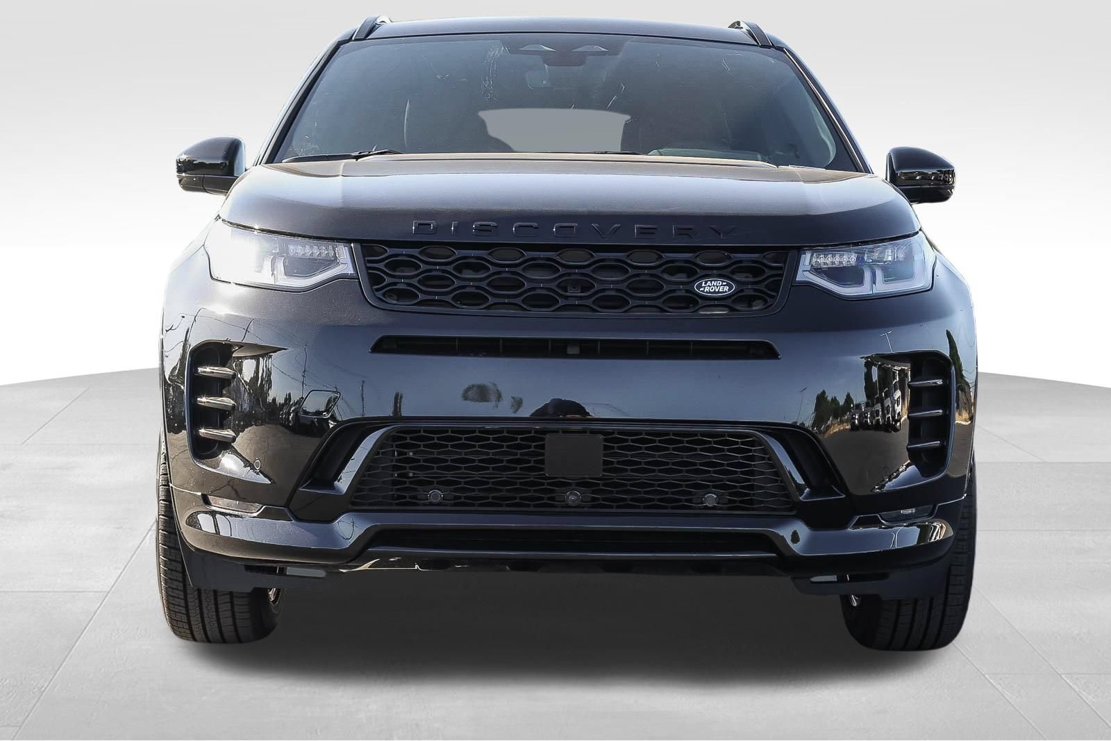 New 2026 Land Rover Discovery Sport Landmark AWD/4WD image 2