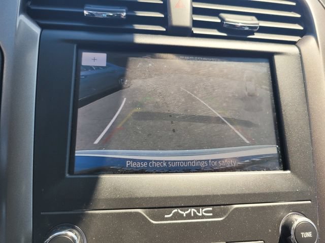 Used 2020 Ford Fusion SEL FWD image 20