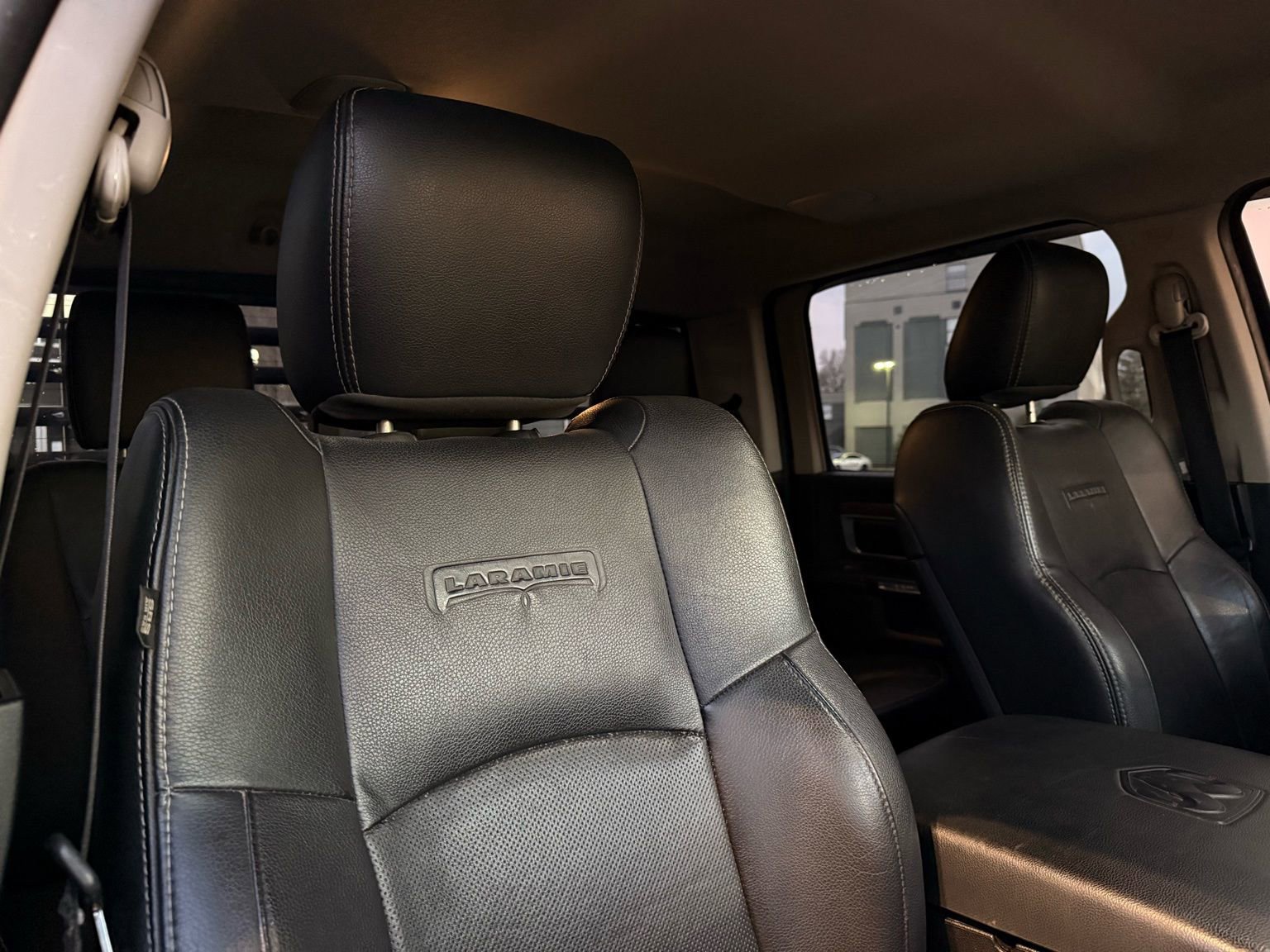 Used 2014 RAM 3500 Laramie image 27