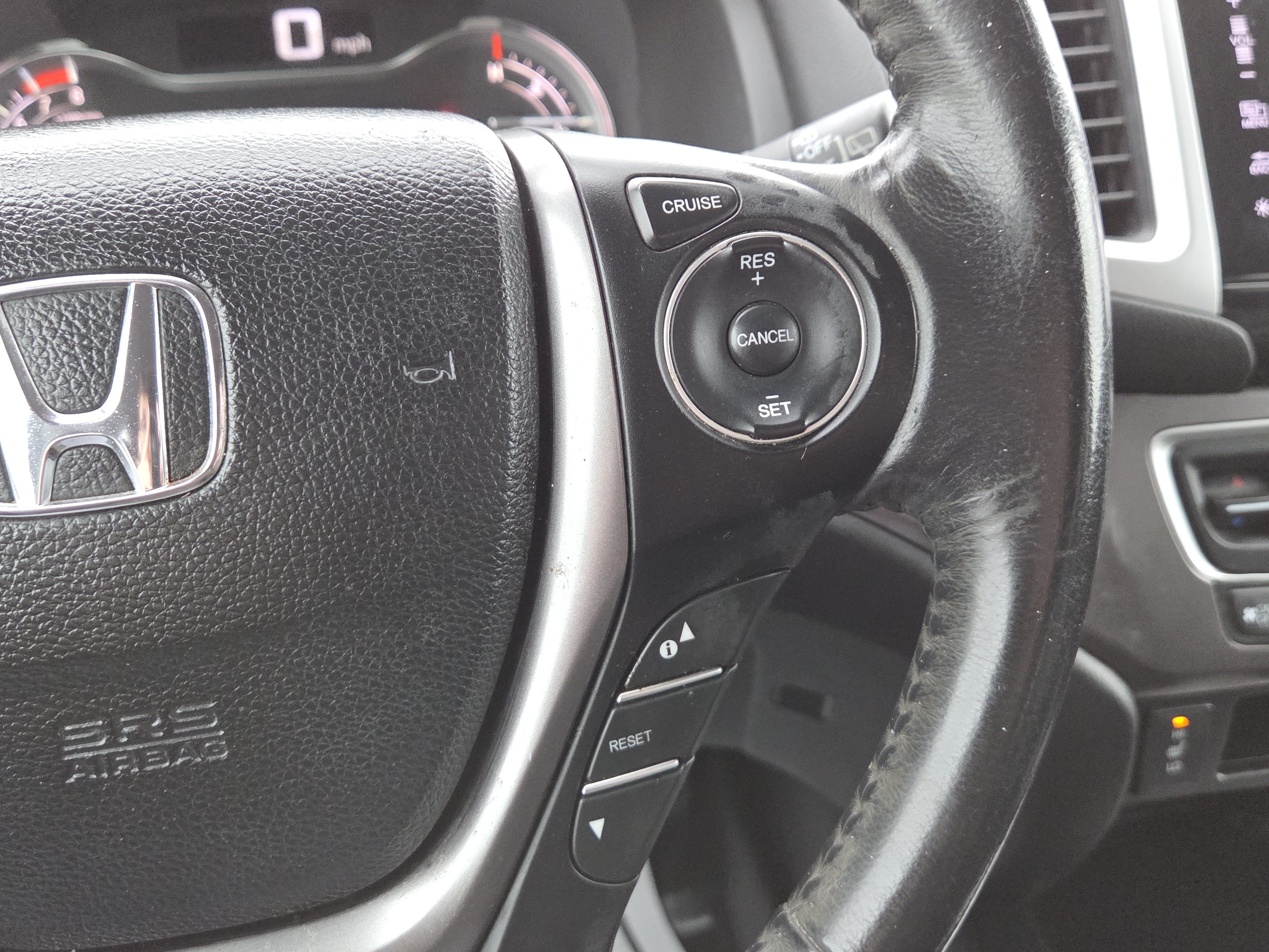 Used 2017 Honda Pilot EX-L image 8