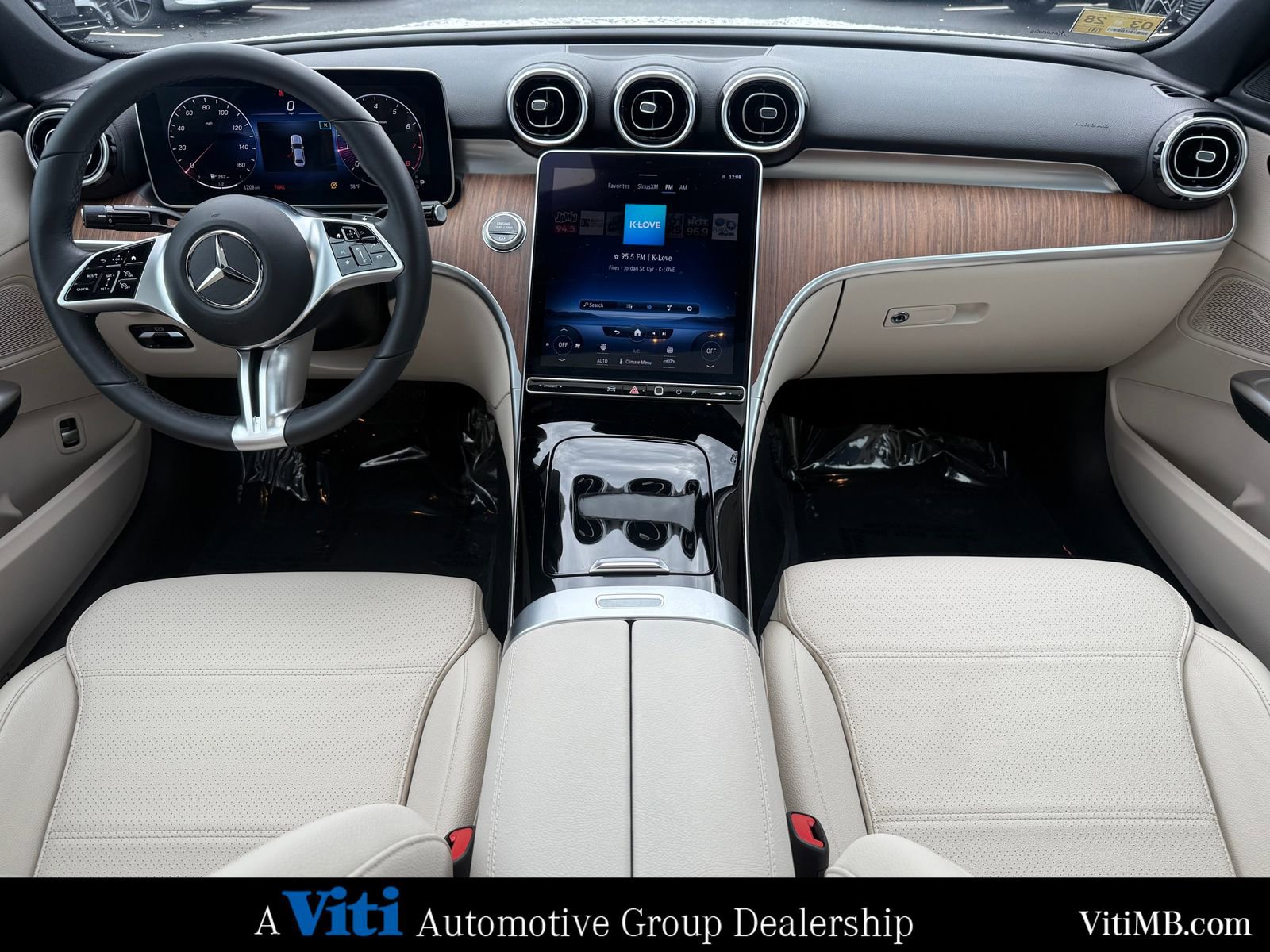 Certified 2023 Mercedes-Benz C 300 4MATIC Sedan image 2