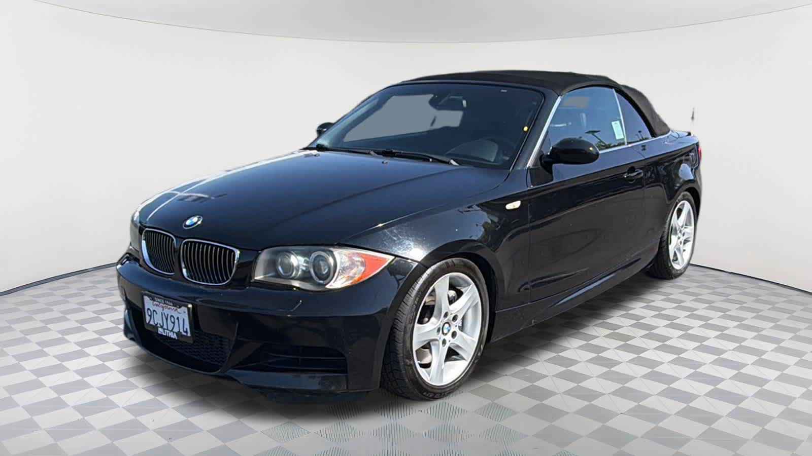 Used 2008 BMW 135i Convertible RWD image 1