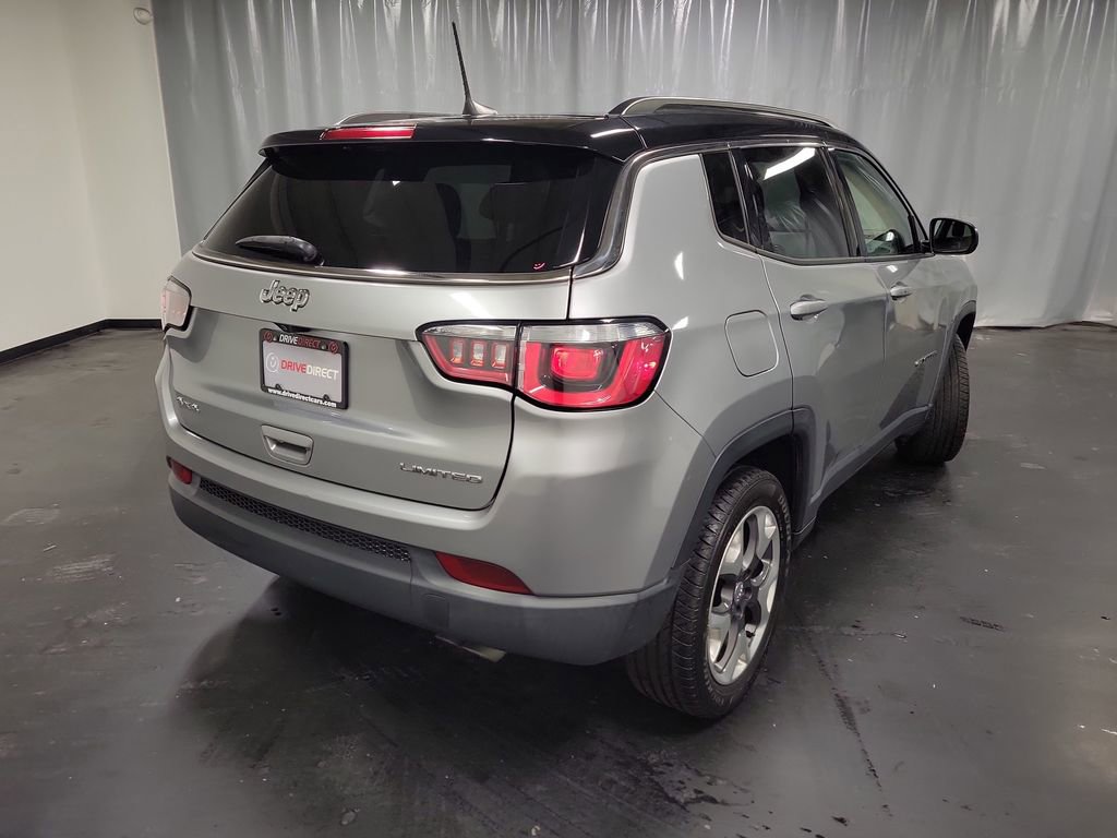 Used 2018 Jeep Compass Limited w/ Navigation Group image 9