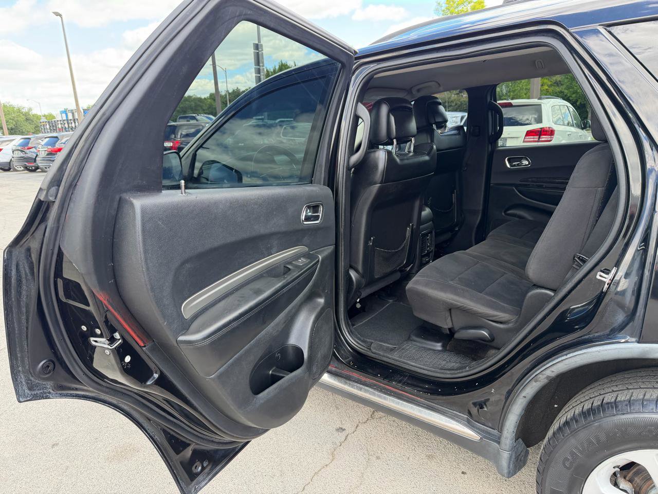 Used 2011 Dodge Durango Crew RWD image 14