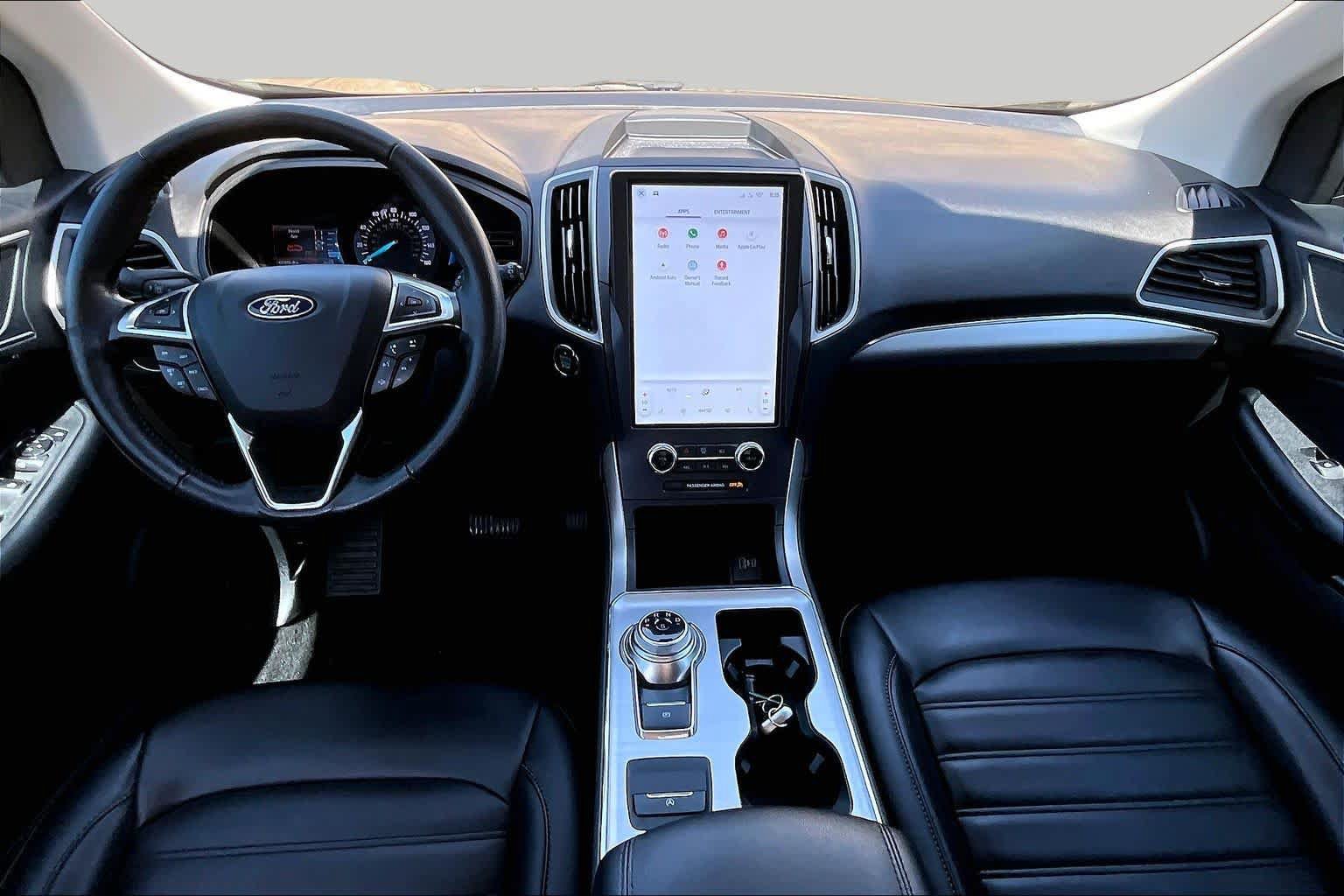 Used 2022 Ford Edge SEL AWD/4WD image 16