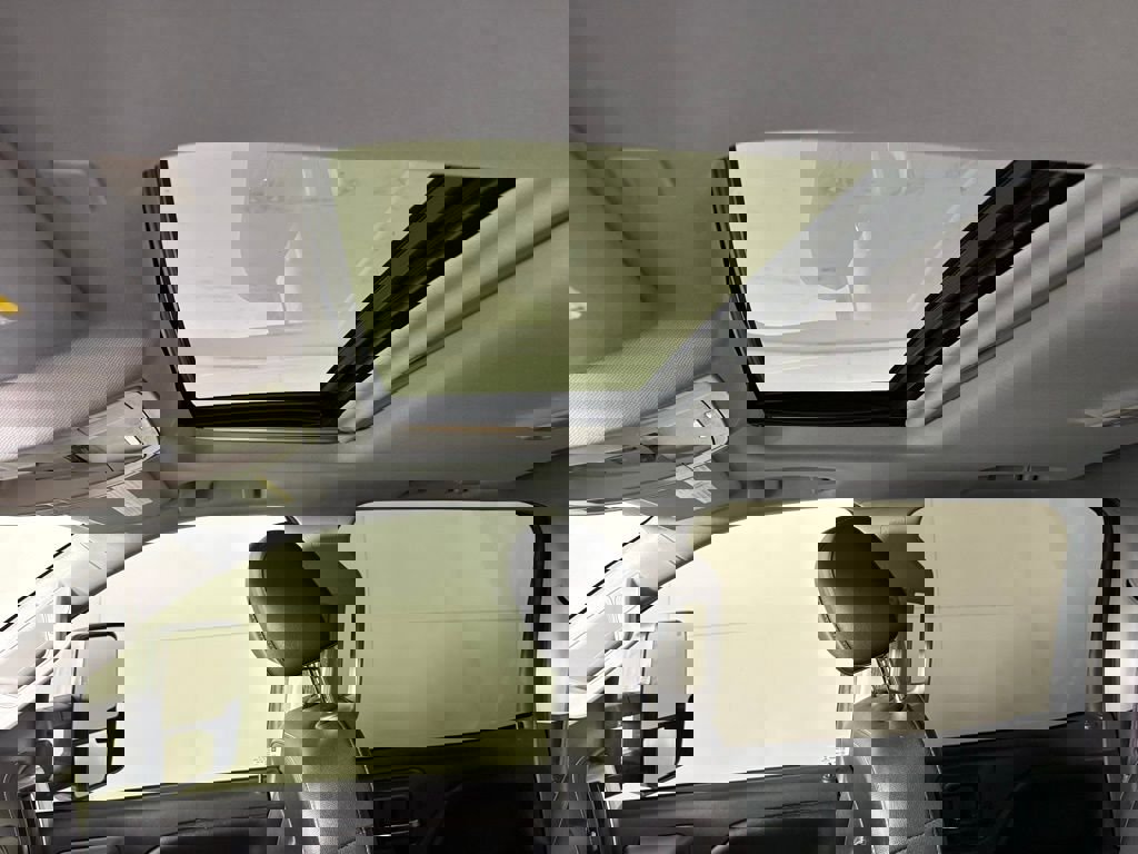 Used 2017 Chevrolet Silverado 1500 LTZ image 31