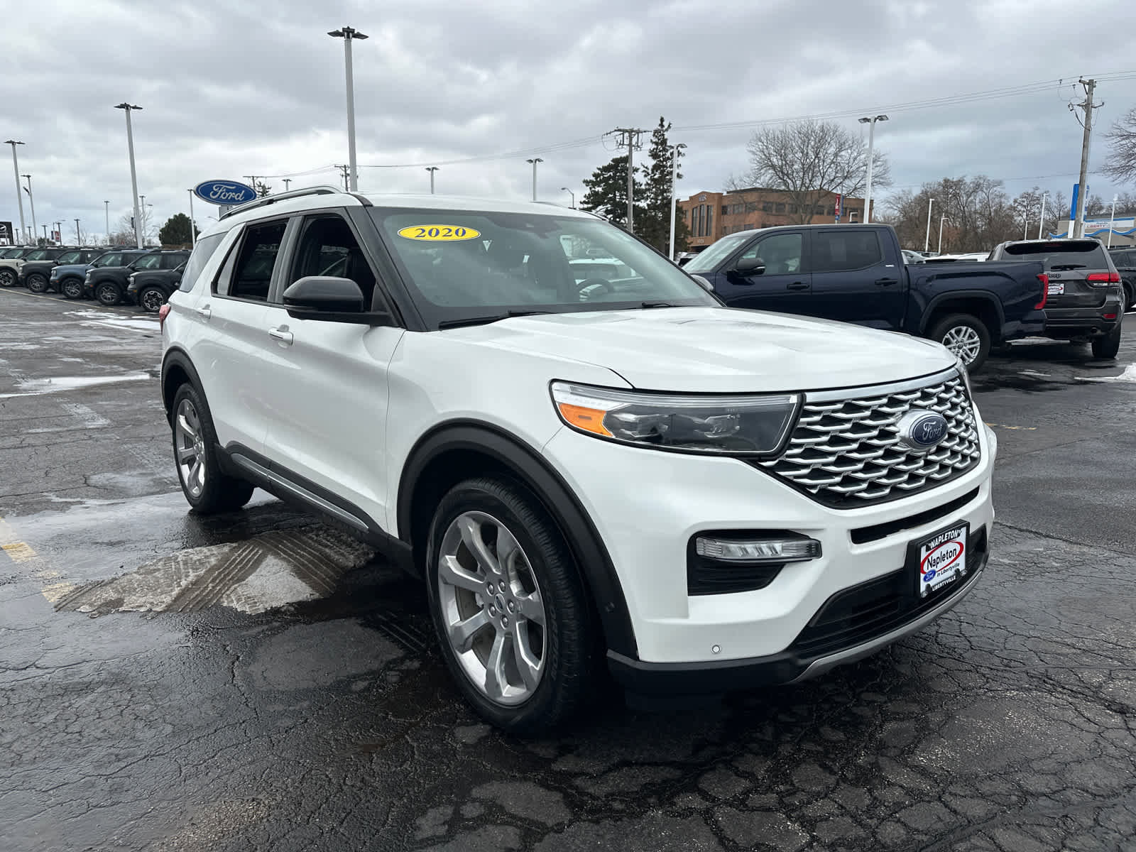 Used 2020 Ford Explorer Platinum image 10