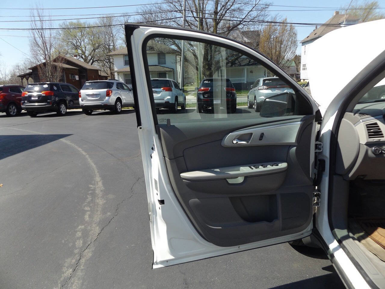 Used 2012 Chevrolet Traverse LS FWD image 19