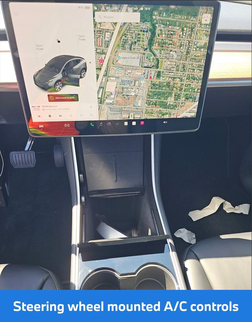 Used 2021 Tesla Model Y Long Range image 13