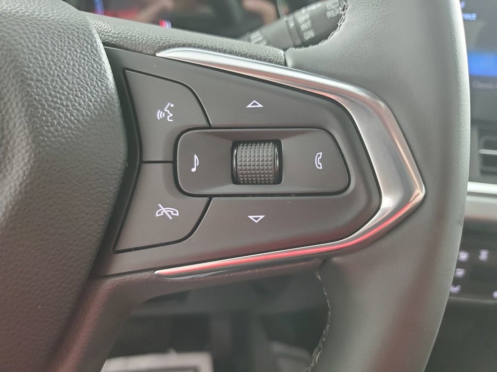 New 2026 Chevrolet Trax LT FWD image 17