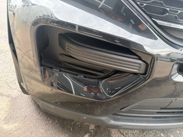 Used 2024 Ford Explorer XLT AWD/4WD image 18