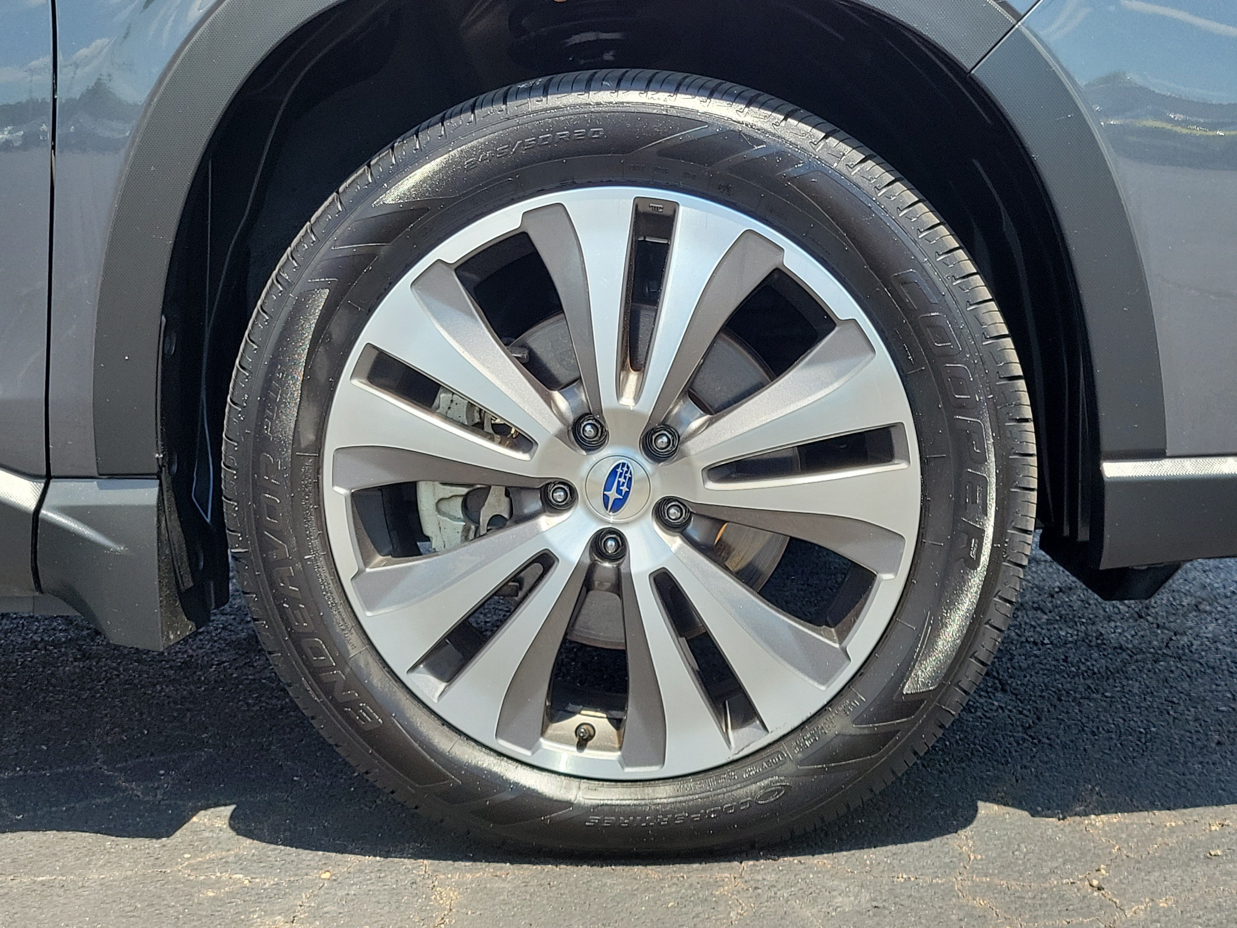 Used 2021 Subaru Ascent Premium w/ Sport Package AWD/4WD image 5