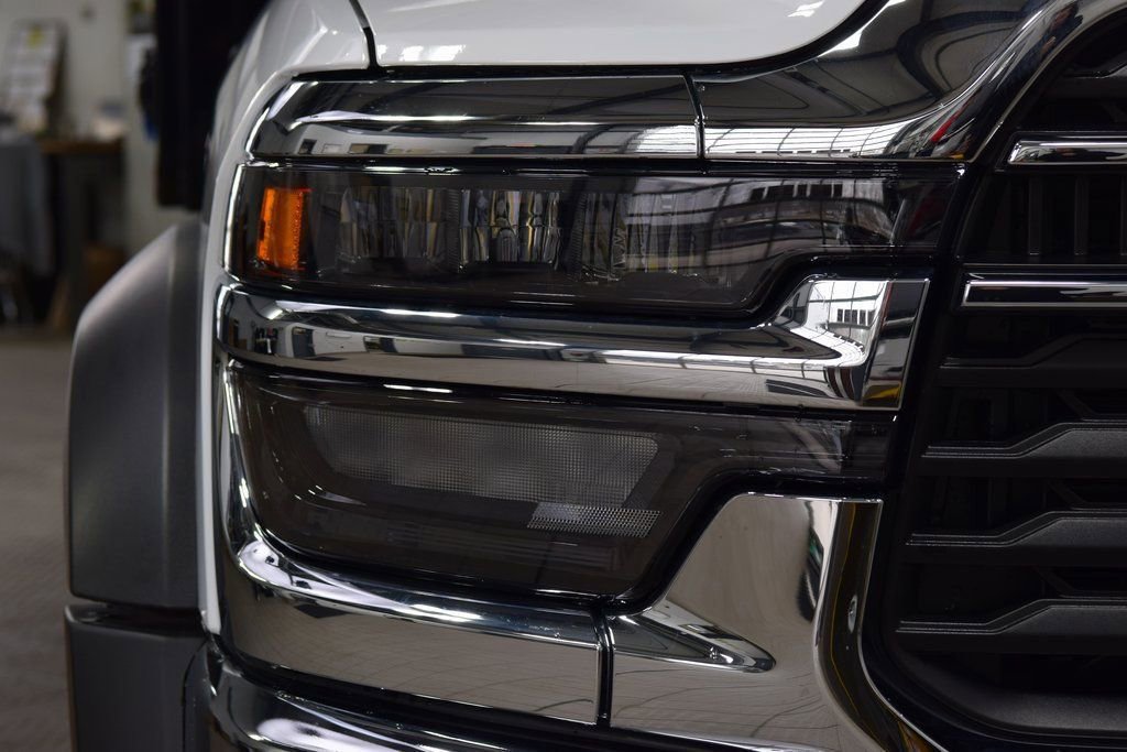 Used 2025 RAM 5500 Tradesman w/ Safety Group image 6