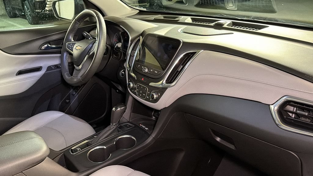 Used 2021 Chevrolet Equinox Premier AWD/4WD image 10