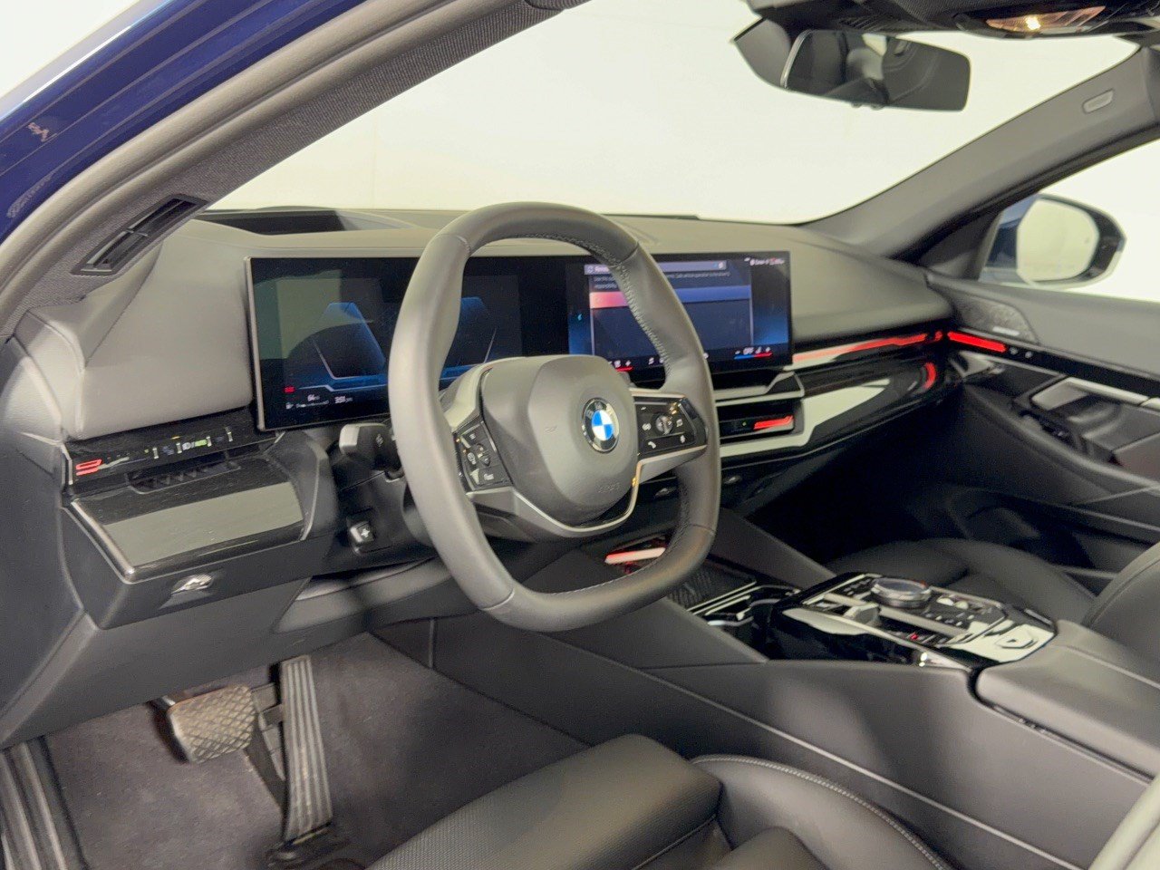 Used 2026 BMW 530i RWD image 4