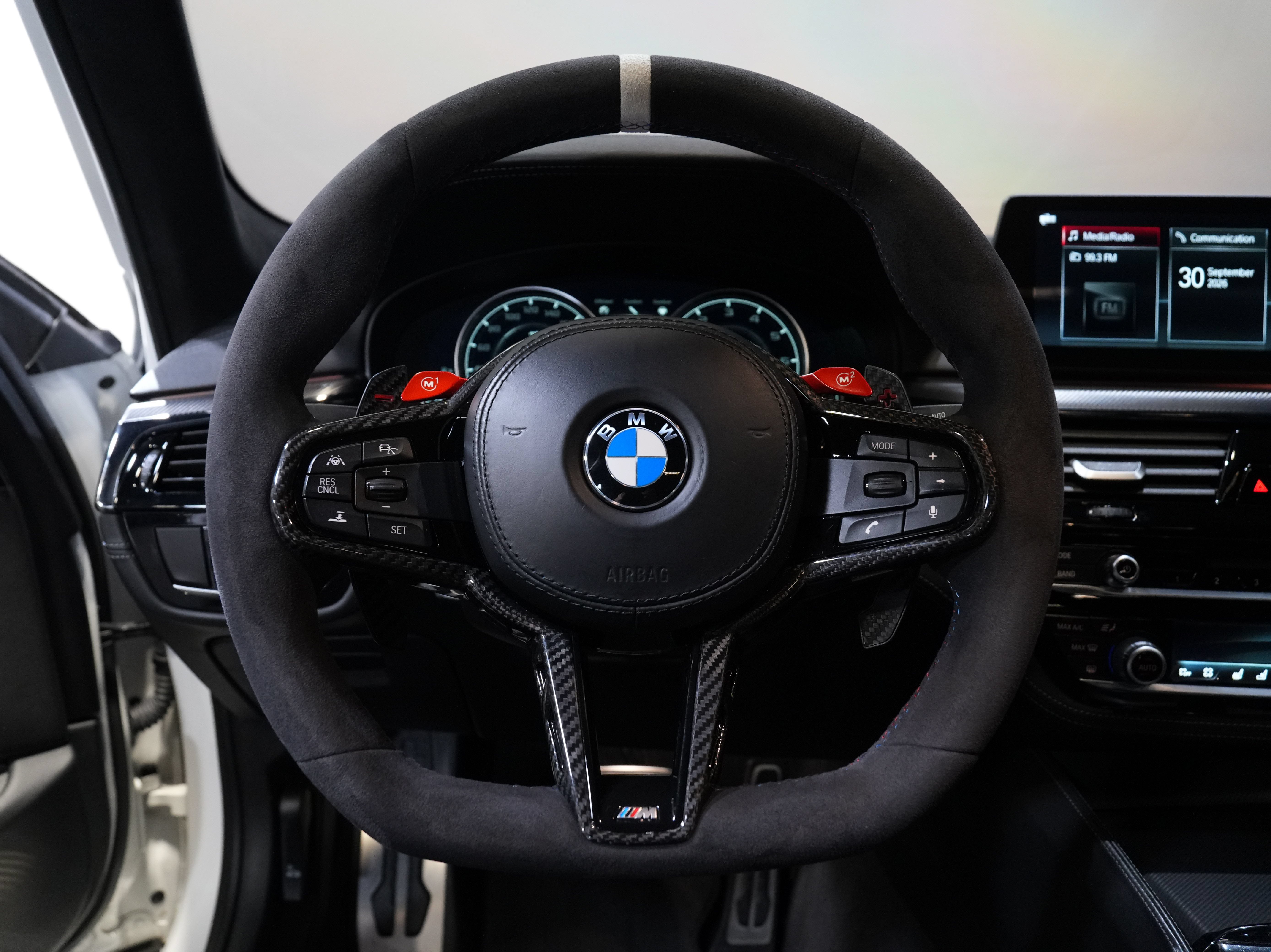 Used 2018 BMW M5 w/ Executive Package AWD/4WD image 40
