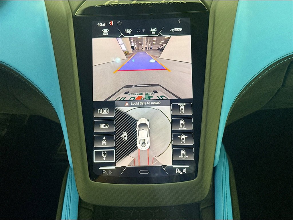 Used 2024 Lamborghini Revuelto image 14