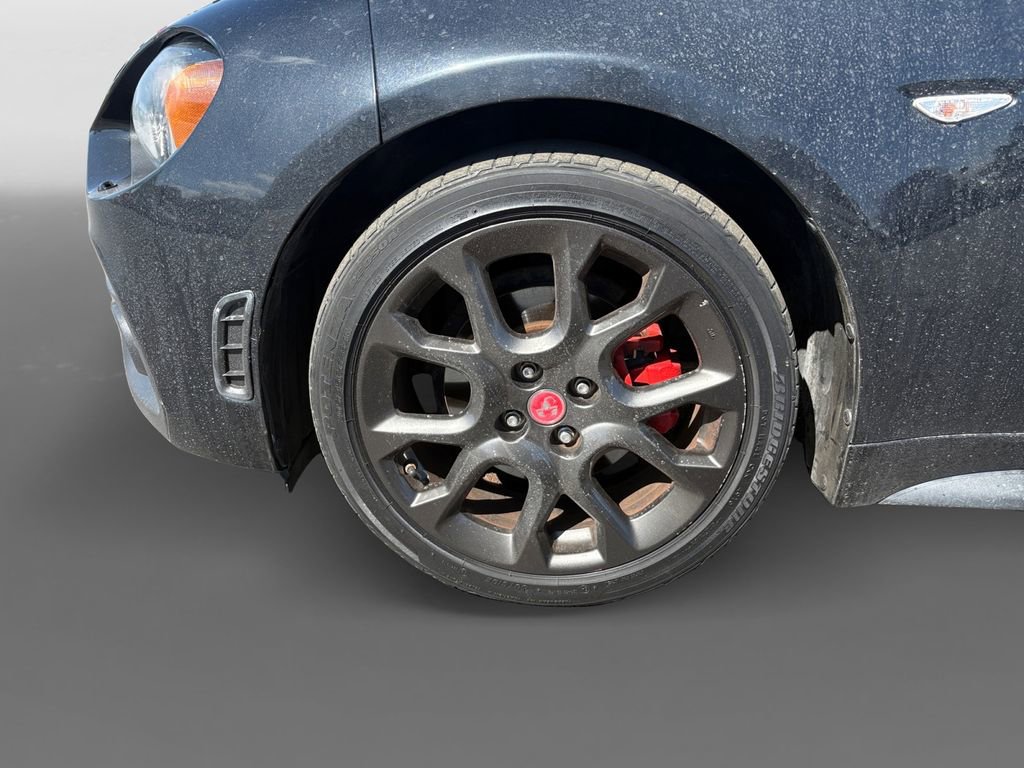 Used 2017 FIAT 124 Spider Abarth RWD image 16