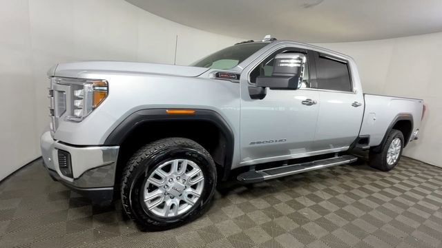Used 2021 GMC Sierra 2500 SLT w/ SLT Premium Package AWD/4WD image 12