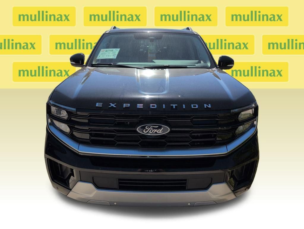 New 2026 Ford Expedition Platinum w/ Driver's Package image 12