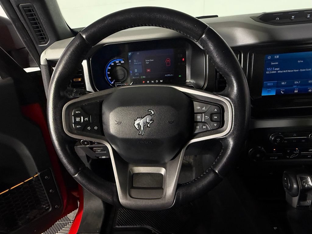 Used 2023 Ford Bronco Badlands AWD/4WD image 15