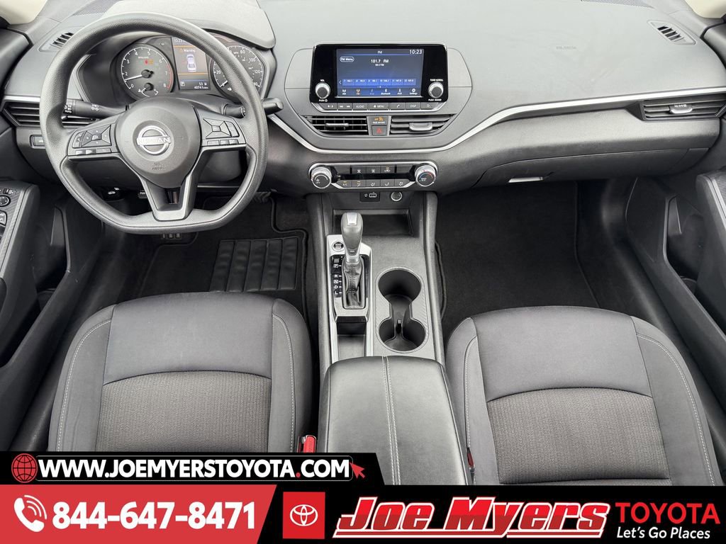 Used 2024 Nissan Altima 2.5 S image 12