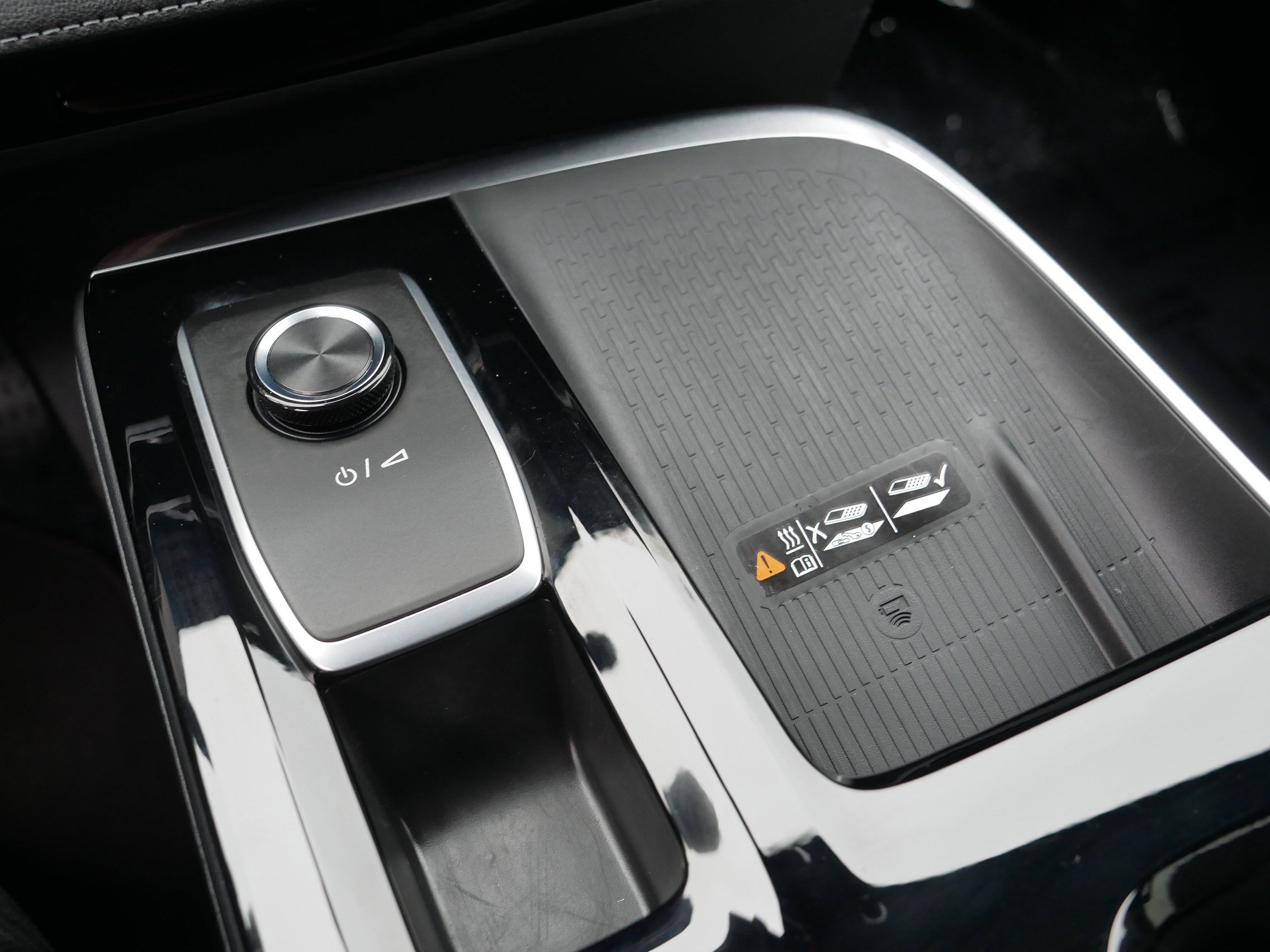 Used 2025 Buick Enclave Preferred image 31