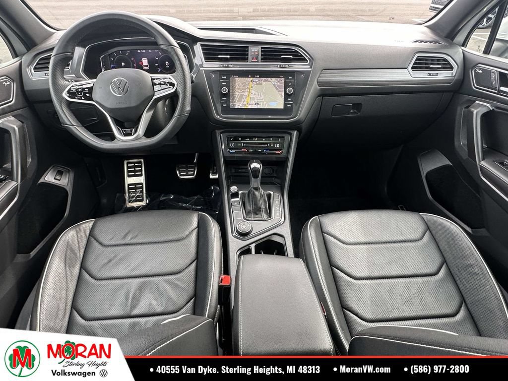 Used 2022 Volkswagen Tiguan SEL R-Line AWD/4WD image 14