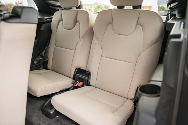New 2026 Volvo XC90 T8 Plus image 27