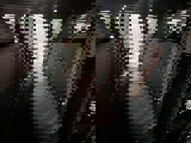 Used 2023 Honda Pilot Elite image 18